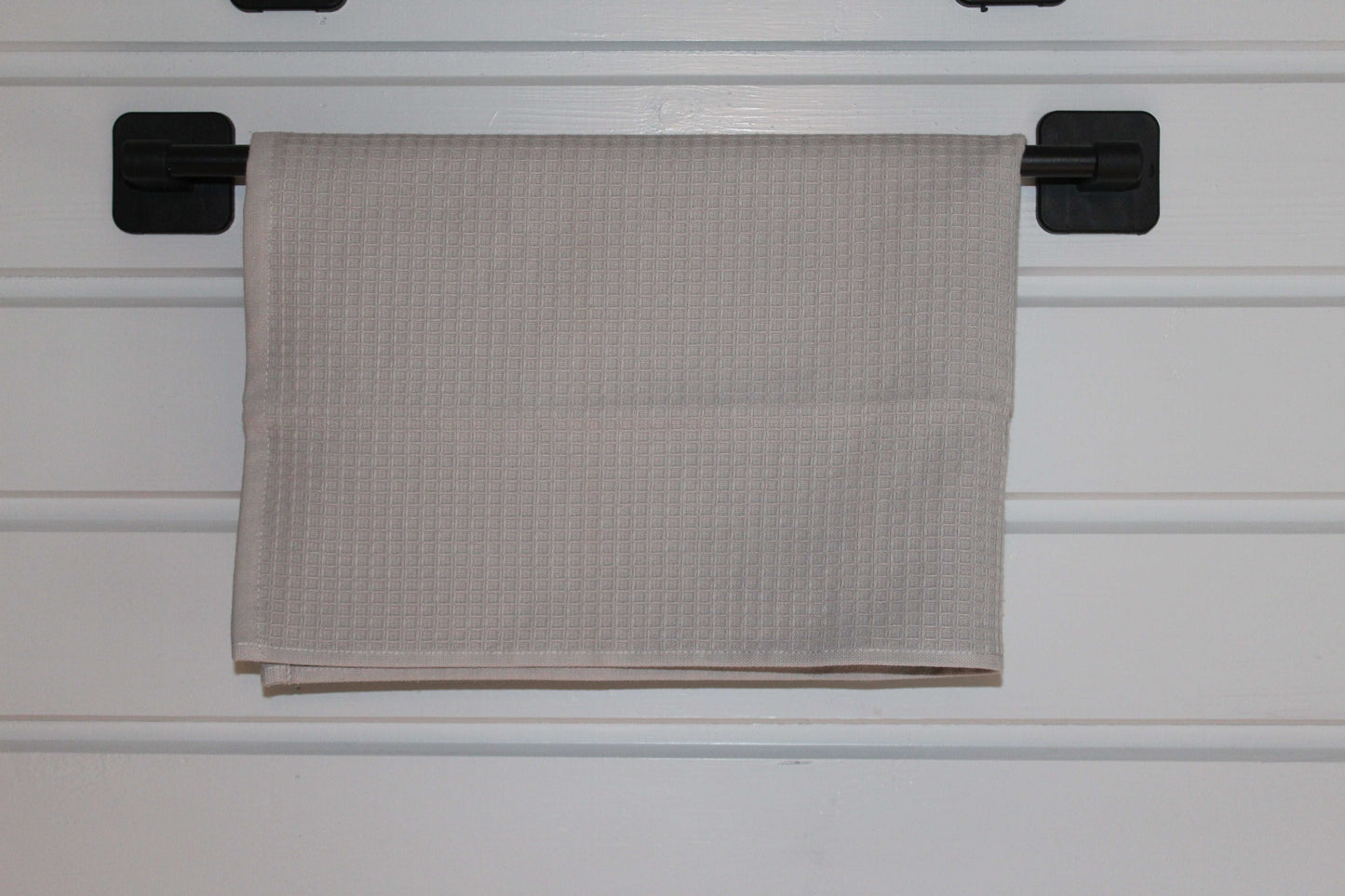 No-Drill Bathroom Towel Bar